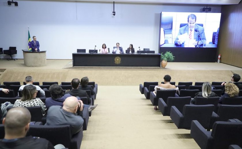 Pesquisadores destacam importância de lei sobre inteligência artificial, mesmo com normas do TSE para eleições