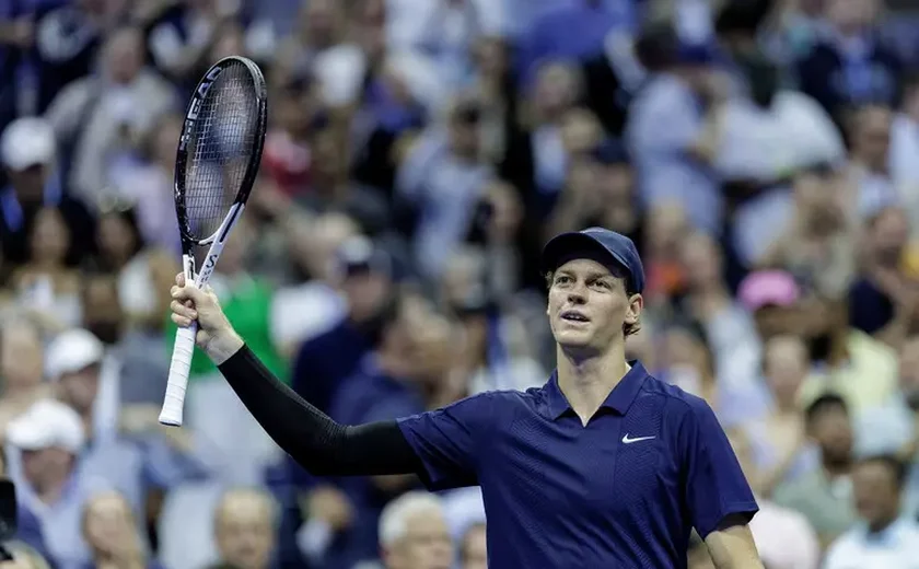 'Gerado por IA', Sinner atropela Bublik e avança no US Open