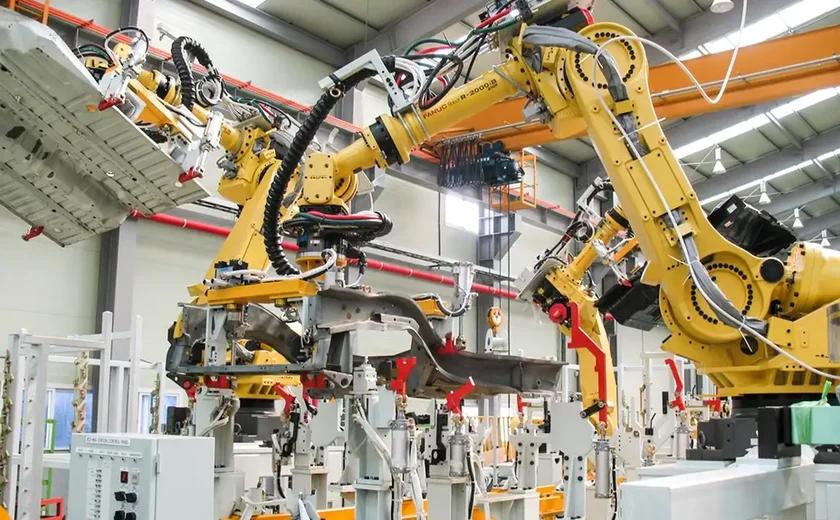 Lucro industrial cresce 0,7% em maio, na comparação anual