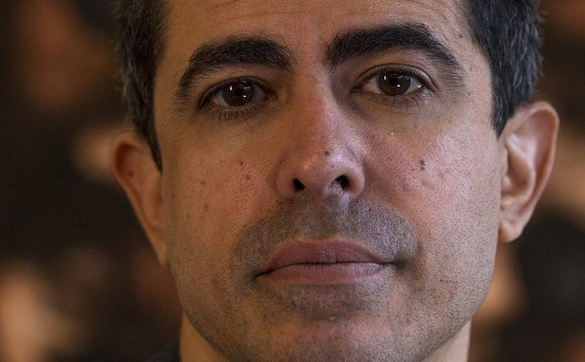 Ator Marcius Melhem revela conversas íntimas com atrizes que o acusam de assédio