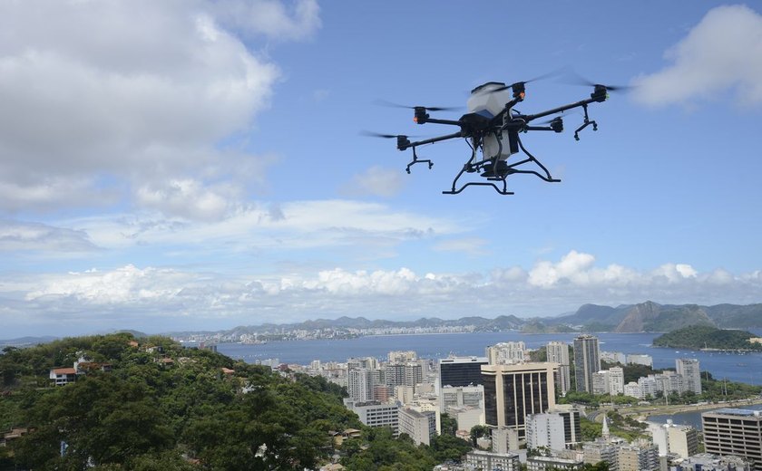 Anatel apreende drones irregulares em operação de combate à pirataria
