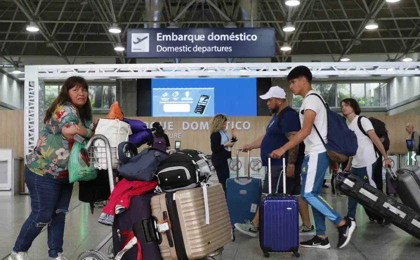 Empresas de voos panorâmicos no RJ assinam TAC para reduzir barulho