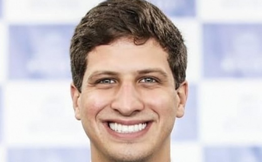 Ex-tesoureiro de campanha de João Campos vira réu por propinas de empresários