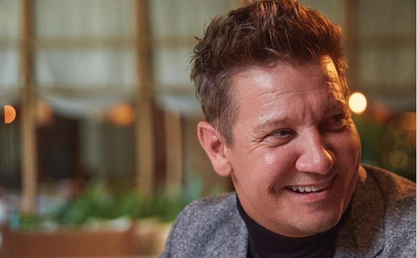 Jeremy Renner anuncia músicas inspiradas em acidente na neve: Doloroso e cicatrizante