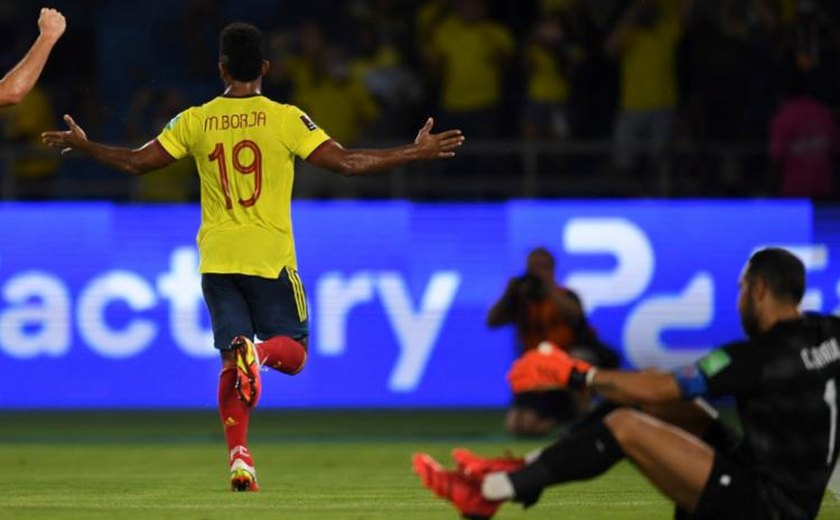 Colômbia ganha da Venezuela, mas fica fora da repescagem para o Mundial do Catar