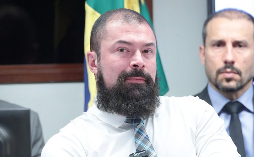 Comissão aprova punição mais rigorosa para organização criminosa que usar arma proibida
