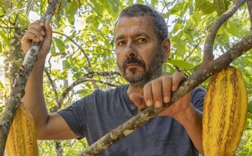 'Renascer', antes e depois: compare o elenco da versão original da novela e do remake