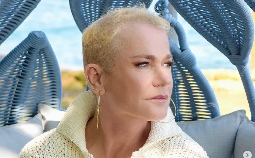 Xuxa recebe alta após internação para cirurgia no joelho, diz assessoria