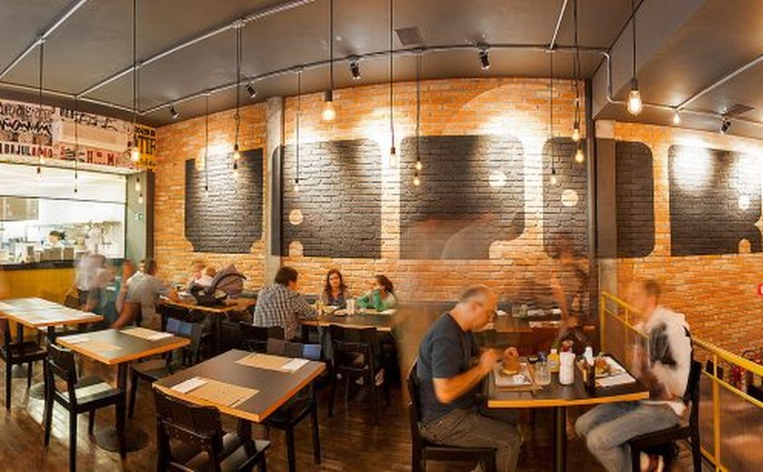 Projeto aprovado que regulamenta a reforma tributária tem regime específico para bares e restaurantes