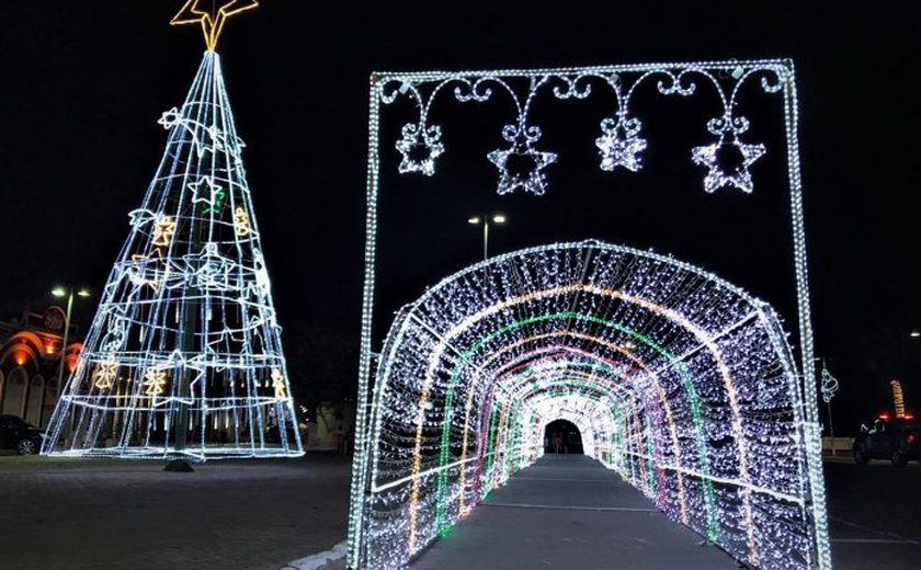 Penedo Luz destaca cartões postais e celebra o nascimento de Cristo