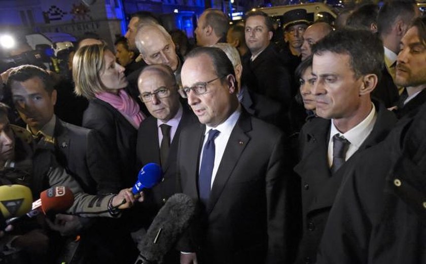 Hollande fecha fronteiras depois de atentado