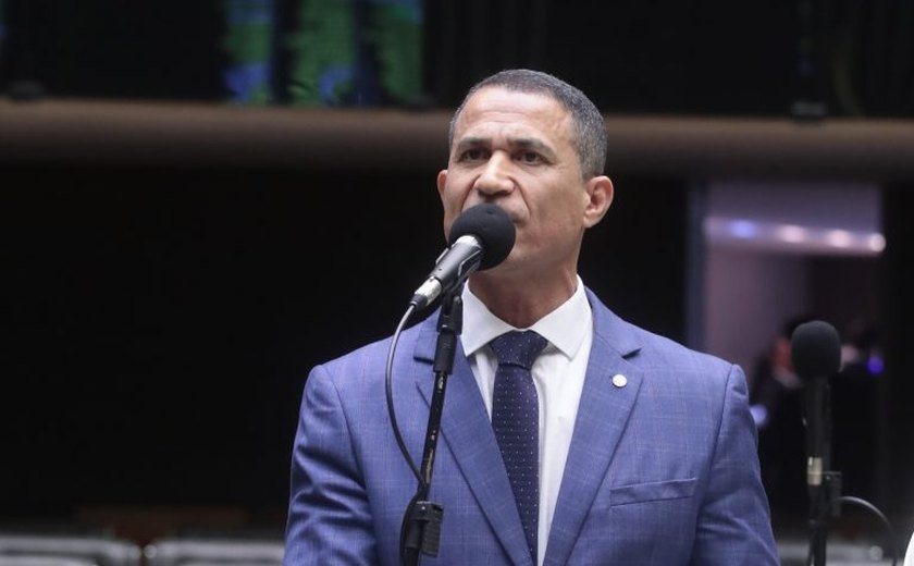 Comissão aprova projeto que revisa pensões concedidas a dependentes de PMs e bombeiros