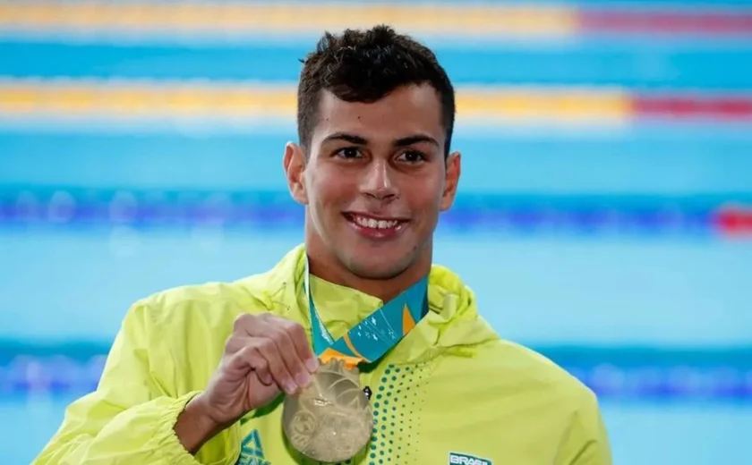 Brasil leva 2 ouros e fecha o 1º dia da natação no Pan com 6 medalhas; Rabelo brilha no skate