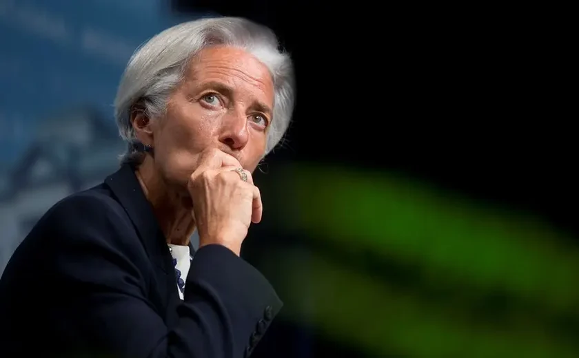Lagarde: inflação caminha para 2%, mas fatores externos ainda geram preocupação