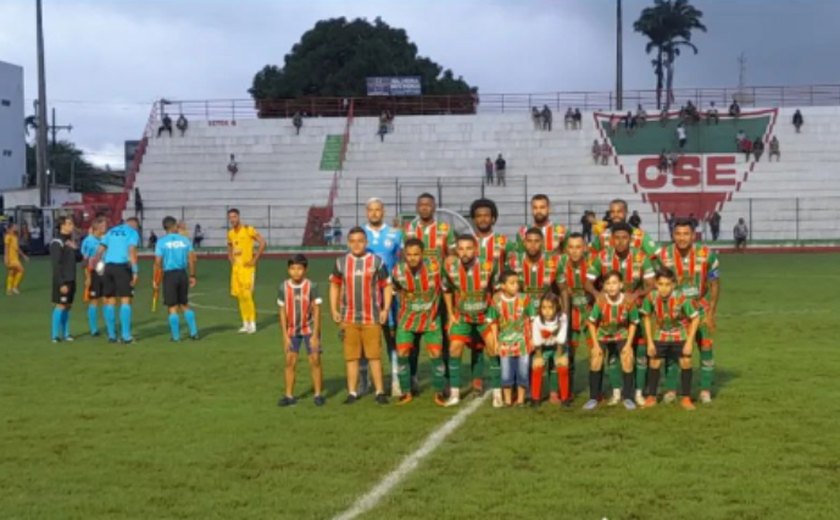 Com um jogo ofensivo, CSE vence Petrolina na estreia do técnico Leandro Campos: 2 a 0