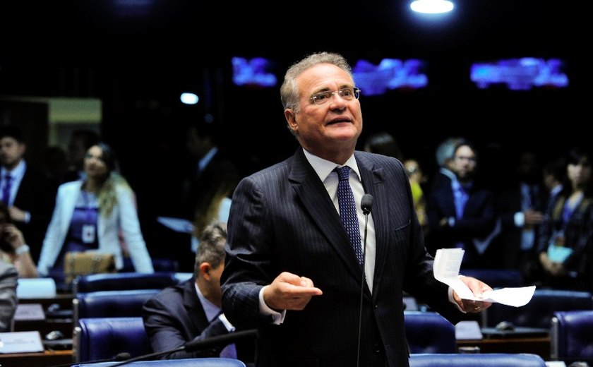 No Senado, Renan volta a criticar exibicionismo de procuradores da Lava Jato
