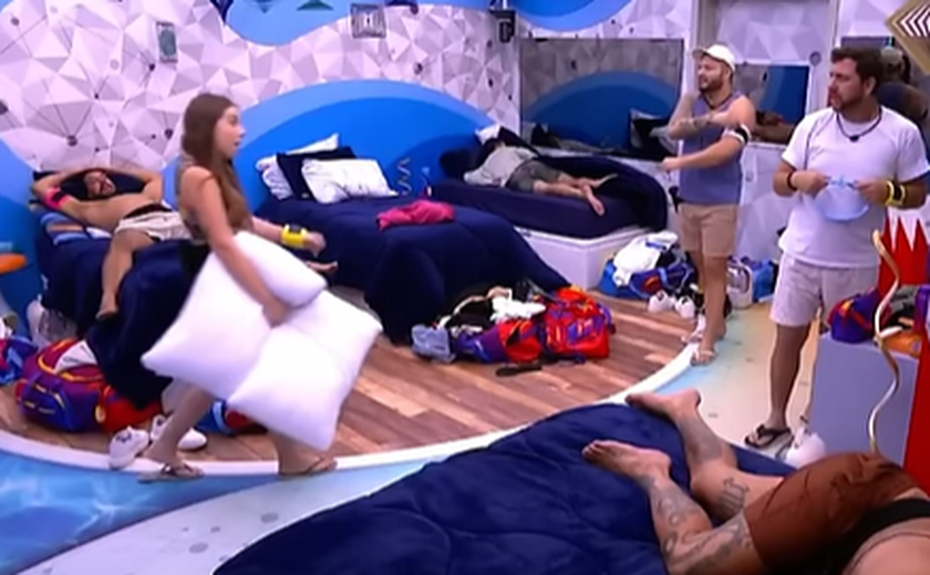 Madrugada do 'BBB 25' é marcada por intrigas, especulações e desabafos