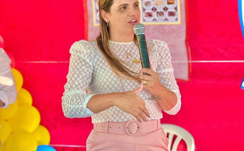 Prefeita Marcela Gomes participa de evento alusivo a Primeira Infância em Novo Lino