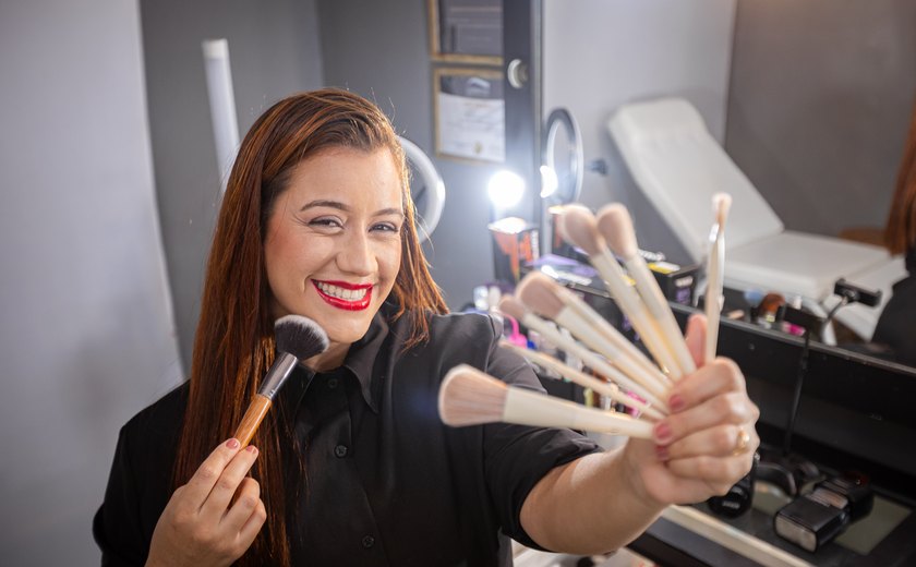 Gestão JHC fortalece o empreendedorismo feminino com o Banco da Mulher