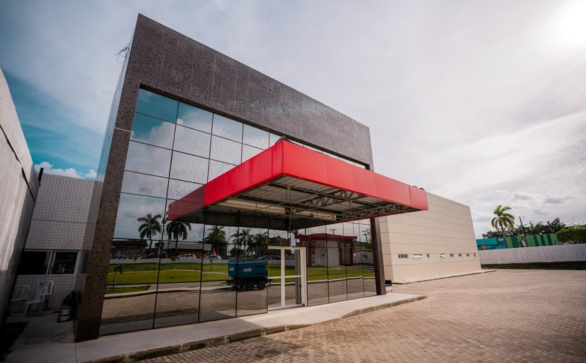 Saúde investe quase R$ 2,7 milhões em equipamentos para o Hospital Municipal de Murici