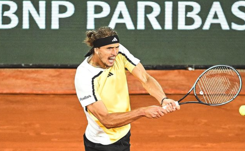 Zverev avança às quartas em Halle e Medvedev é eliminado; Murray abandona em Londres