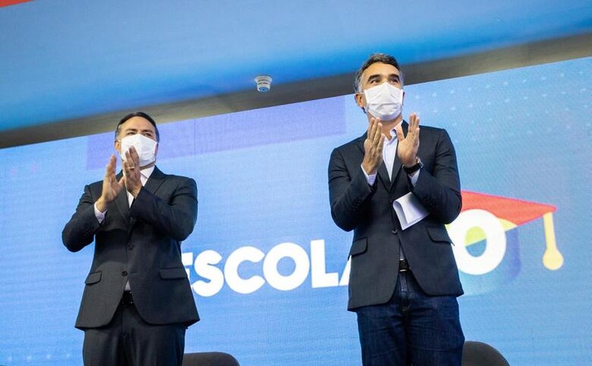 Urgência de investimento na juventude é tema de painel promovido pelo governo de Alagoas e instituto Unibanco
