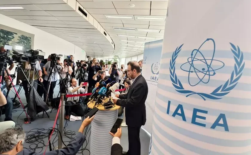 Conselho de Guardiões do Irã suspende cooperação com Aiea