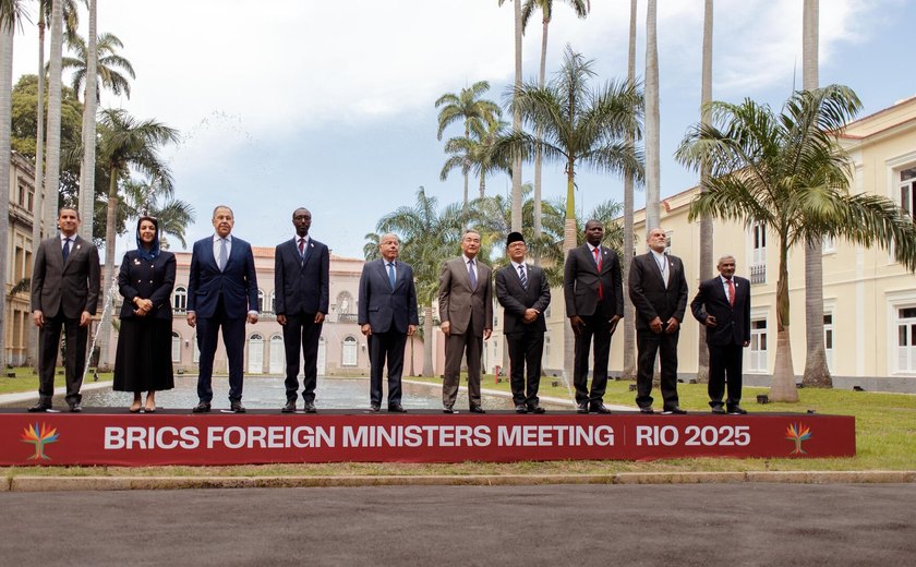 BRICS fortalece cooperação anticorrupção em reunião liderada pela CGU