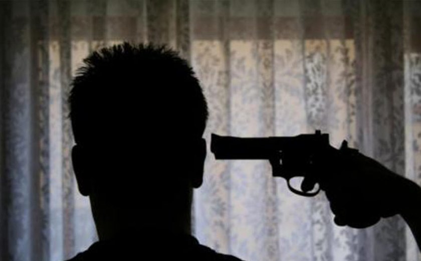 Homem comete suicídio em Taquarana