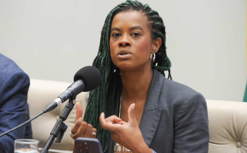 Câmara recebe mais de 400 propostas antirracistas para o novo Plano Nacional de Educação