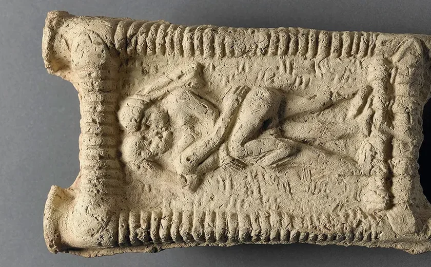 Quem deu o primeiro beijo? Entenda por que a arqueologia tem uma resposta