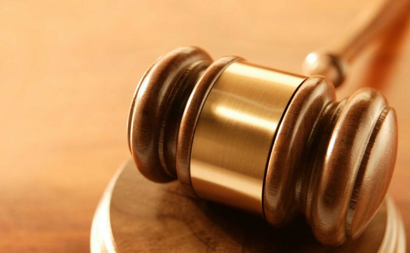 Proposta de reajuste de 18% ao Judiciário eleva a pressão sobre o governo