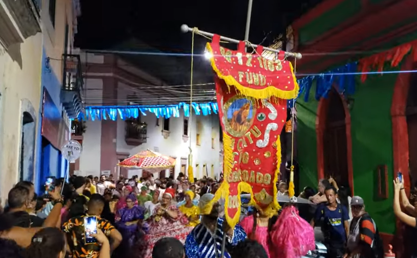 Maracatu Nação Leão Coroado de Olinda lança websérie no youtube
