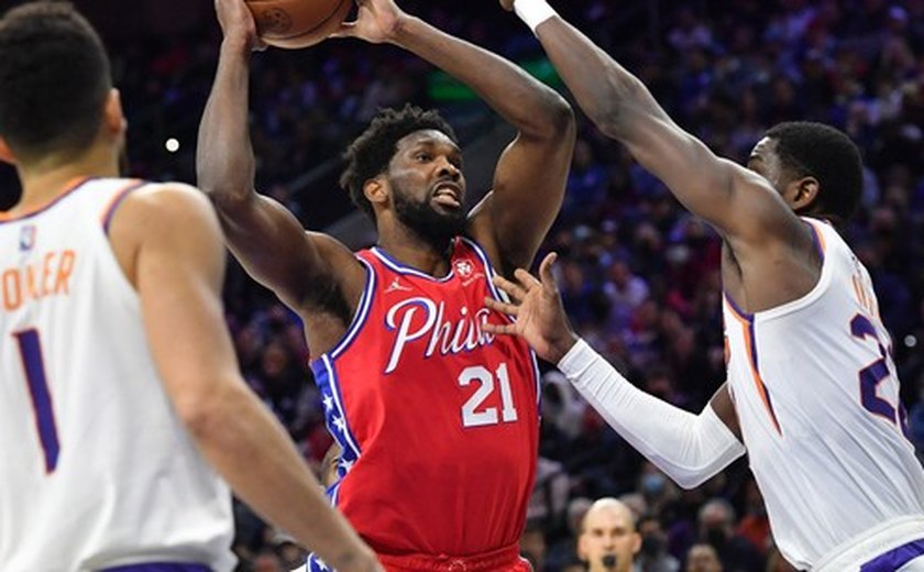 Com show de Antetokounmpo, Bucks freiam reação tardia dos Lakers e vencem na NBA