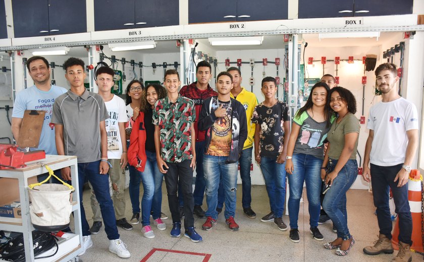Mundo Senai atrai quase mil pessoas em Maceió e Arapiraca