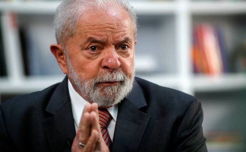 Lula decide vetar aumento no número de deputados federais
