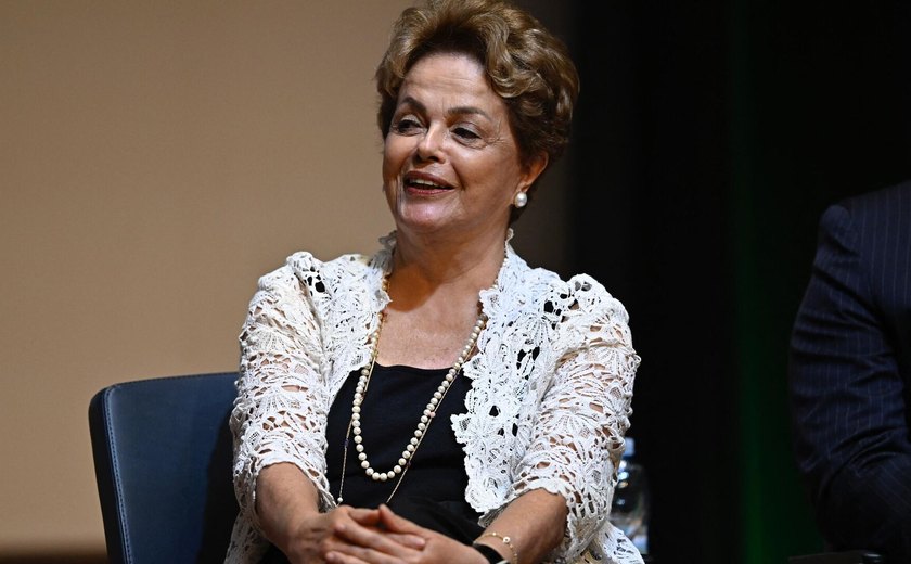 Ex-presidente Dilma é reconhecida como anistiada política e vai receber indenização de R$ 100 mil