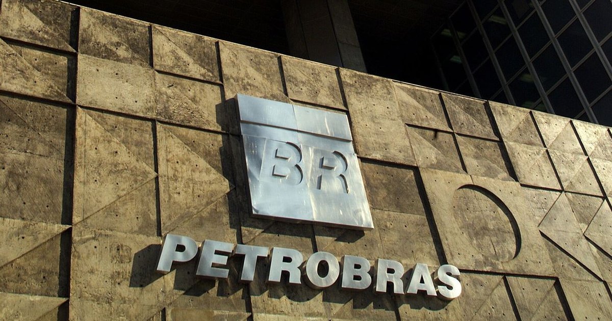 Petrobras Reduz Em M Dio O Pre O Do Querosene De Avia O Em