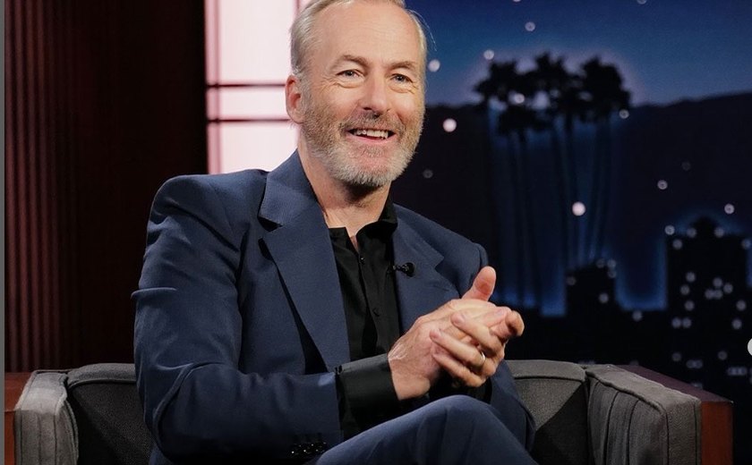 Bob Odenkirk, de 'Breaking Bad' e 'Better Call Saul', descobre ser parente do rei Charles III; veja a reação