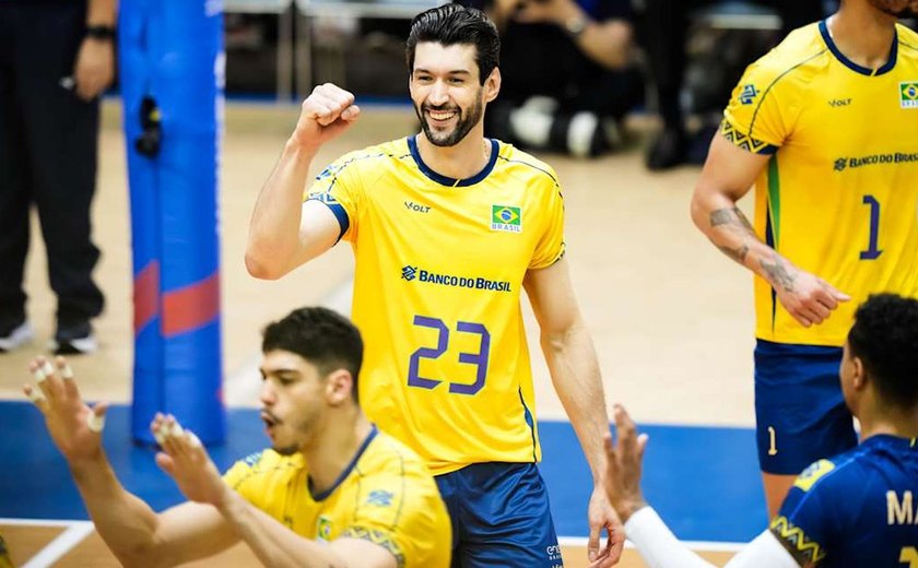 Seleção masculina de vôlei vence Japão e confirma vaga na fase final da Liga das Nações