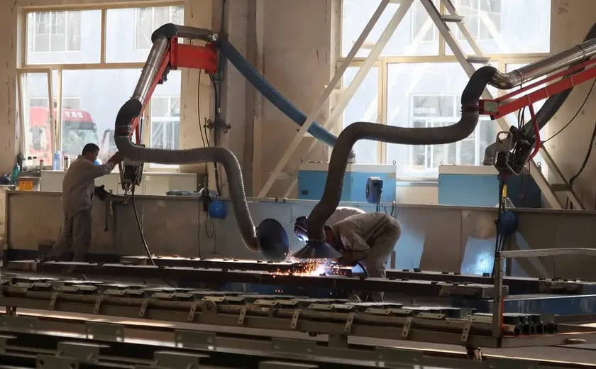 PMI industrial da China recua a 49,5 em maio, aponta NBS