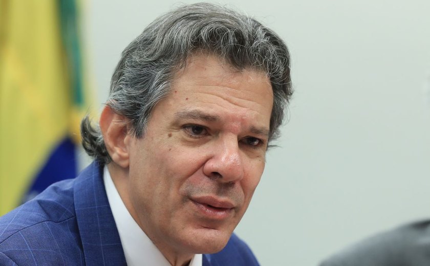 Haddad diz que é preciso lidar com problema da distribuição de renda