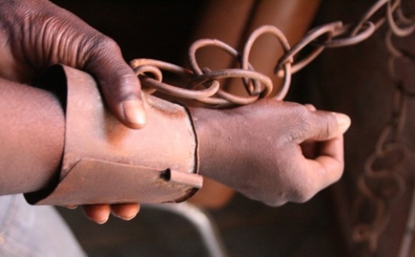 Uneal leva debate sobre escravidão contemporânea a escolas de Alagoas