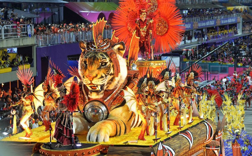 Livros inspiram enredos de escolas de samba do Rio no carnaval de 2024