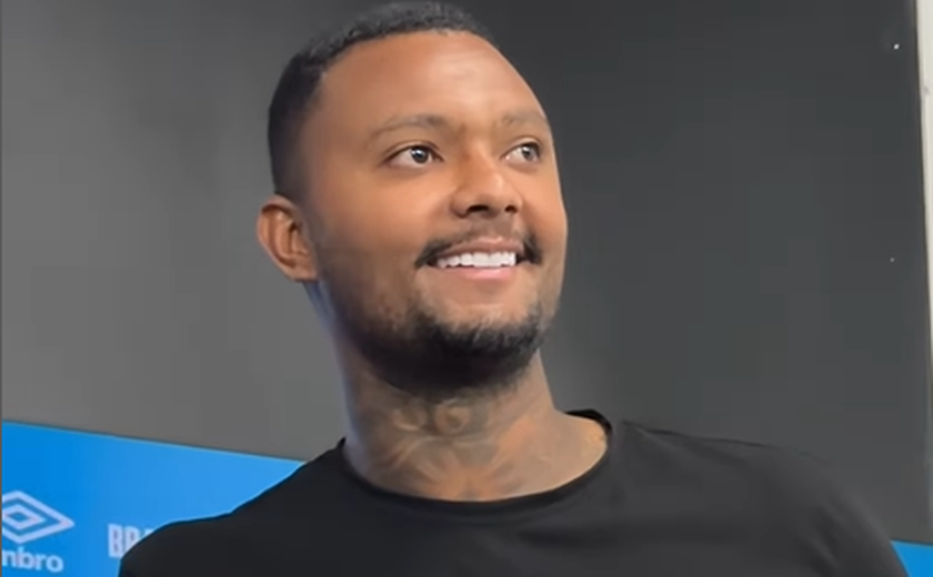 Kike Olivera e Luan Cândido mostram confiança por sucesso no Grêmio em apresentação