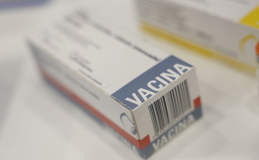 Fiocruz firma acordo em prol de vacinas com Instituto Pasteur e Sanofi