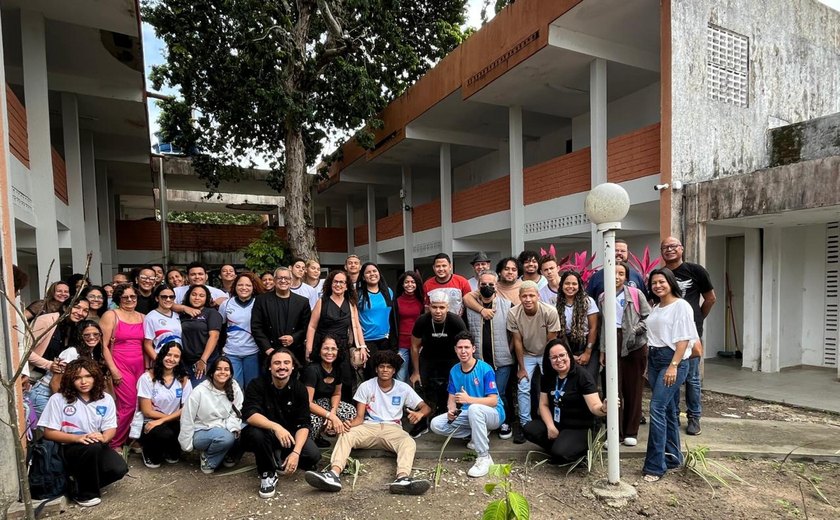 Seduc promove encontro com grêmios estudantis para fortalecer técnicas de estudo e foco no Enem e Saeb