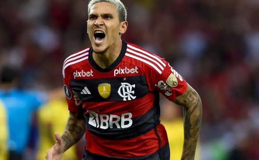 Pedro leva suspensão e multa do Flamengo e vira desfalque na Libertadores