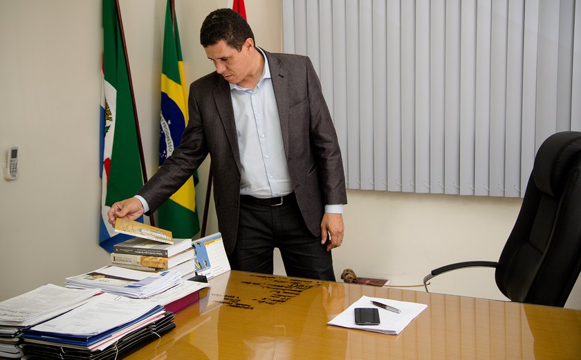 Renan Filho inicia reforma no secretariado; Jardel Aderico sai