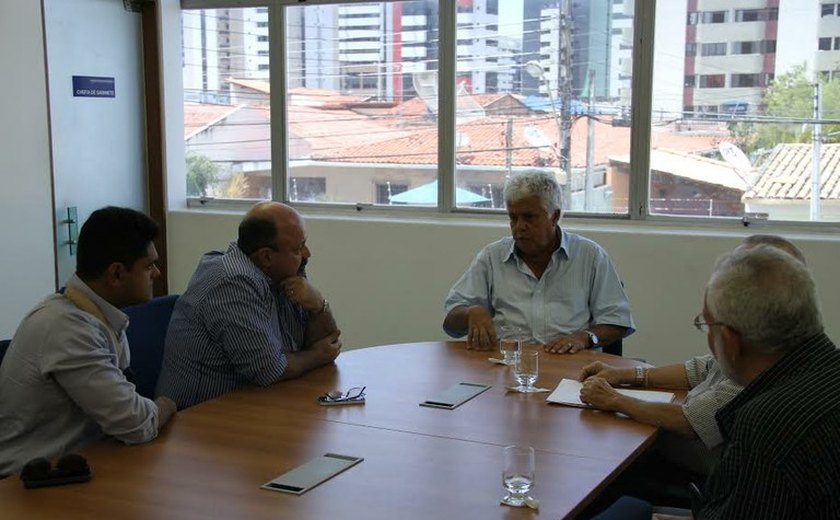 Vice-governador Nonô vai ministrar palestra no lançamento do Liquida Maceió